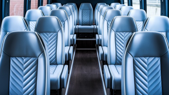 15 passenger minibus interior amarillo